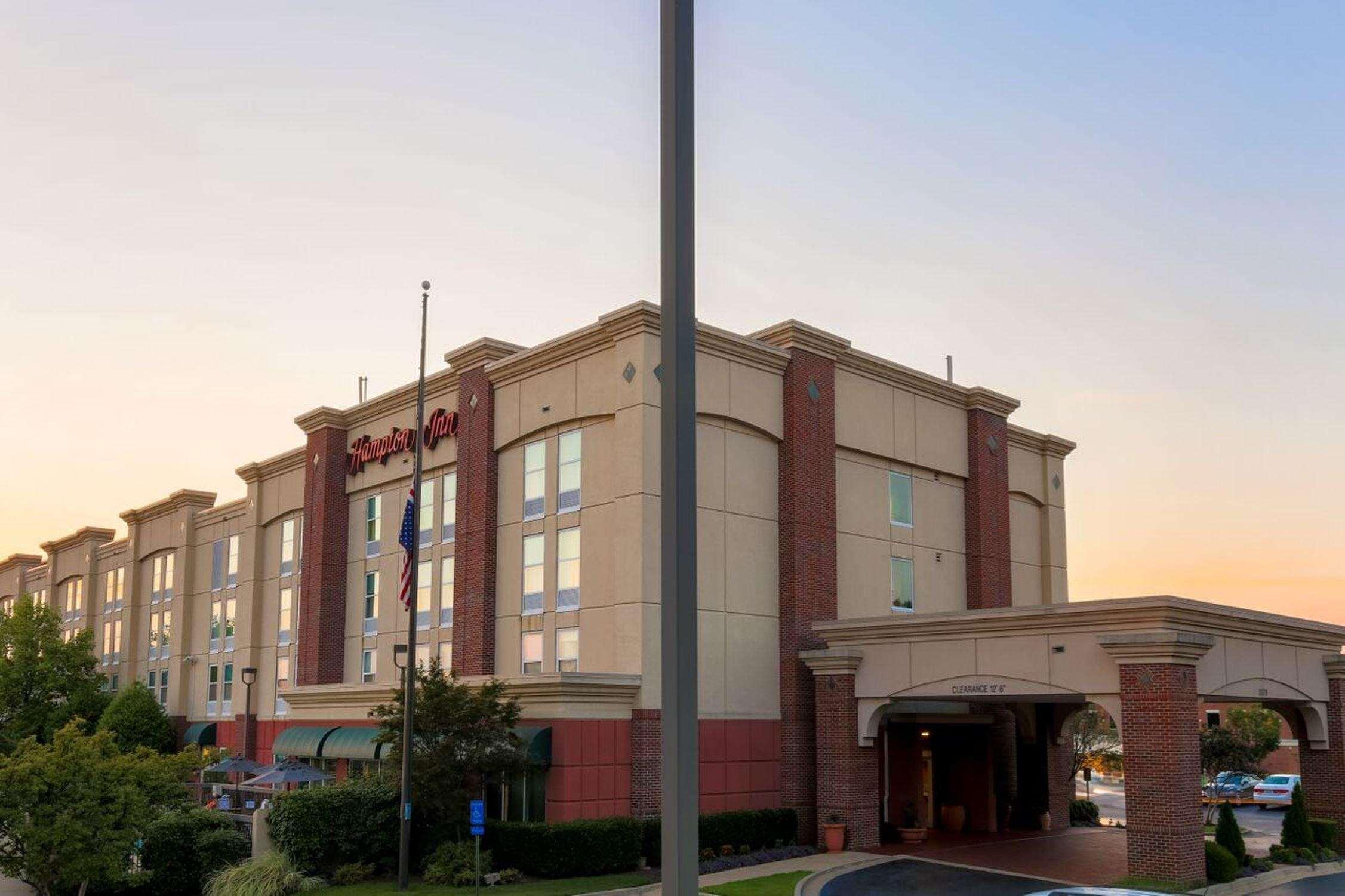Hampton Memphis-southwind Hotel